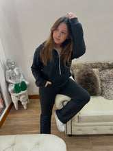 Cargar imagen en el visor de la galería, Set Must Collection Negro