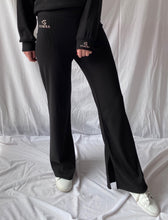 Cargar imagen en el visor de la galería, Pantalón Classic Negro
