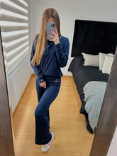 Cargar imagen en el visor de la galería, Pantalón Classic Azul
