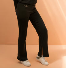 Cargar imagen en el visor de la galería, Pantalón Classic Negro
